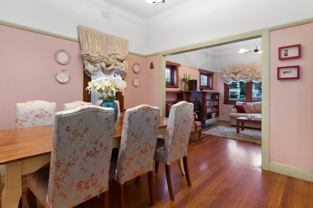 11 David Street, Box Hill South image 4