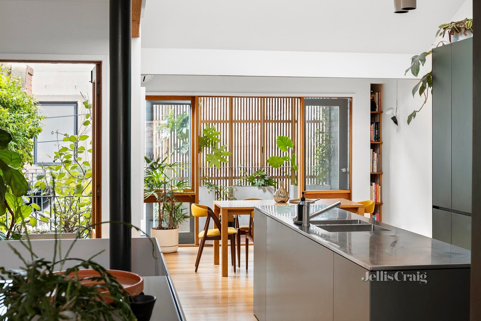 11 David Street, Carlton image 8
