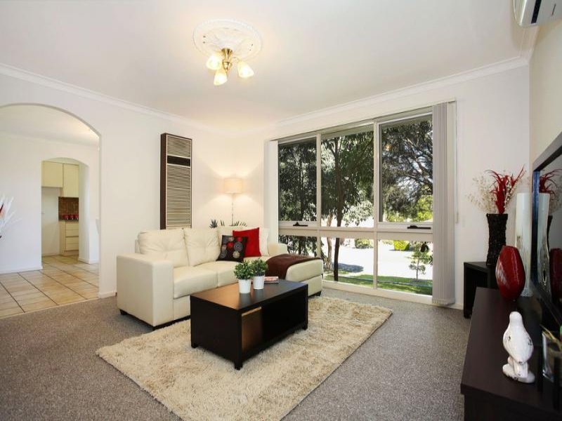 1/1 David Street, Ringwood image 2