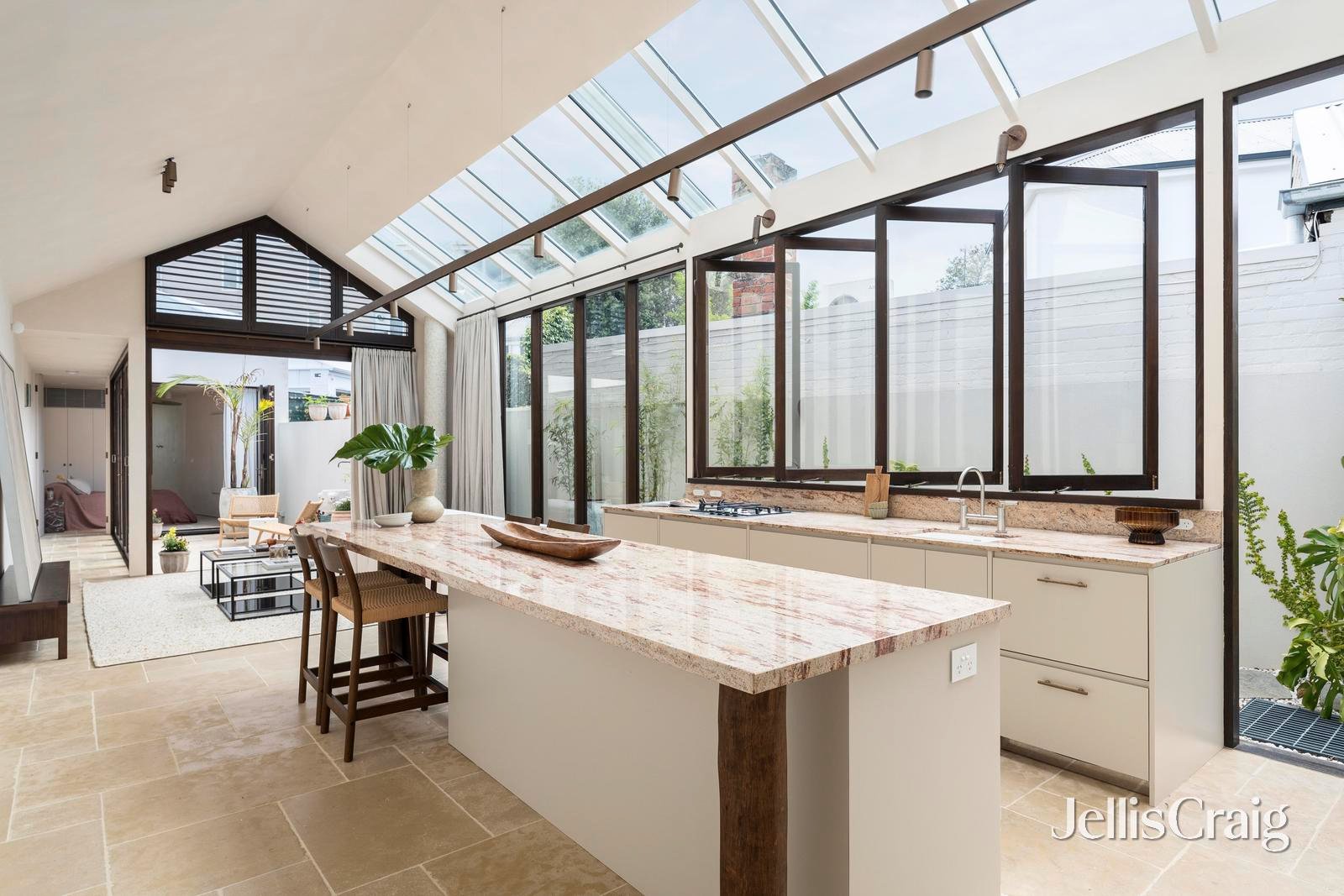 11 Davis Avenue, South Yarra image 10