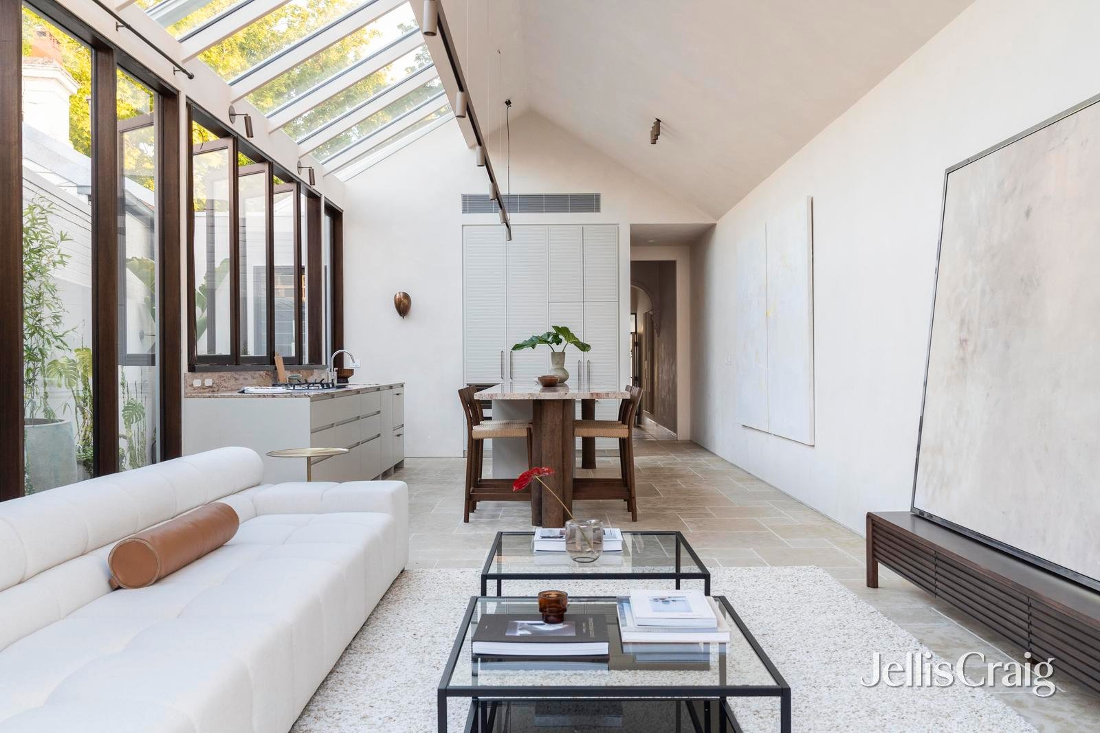 11 Davis Avenue, South Yarra image 13