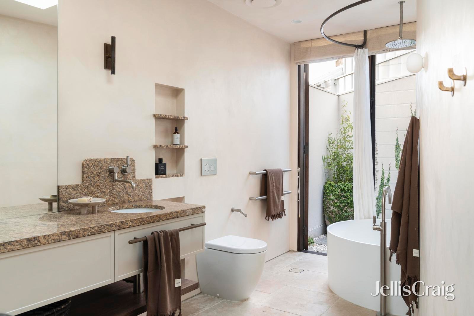 11 Davis Avenue, South Yarra image 18