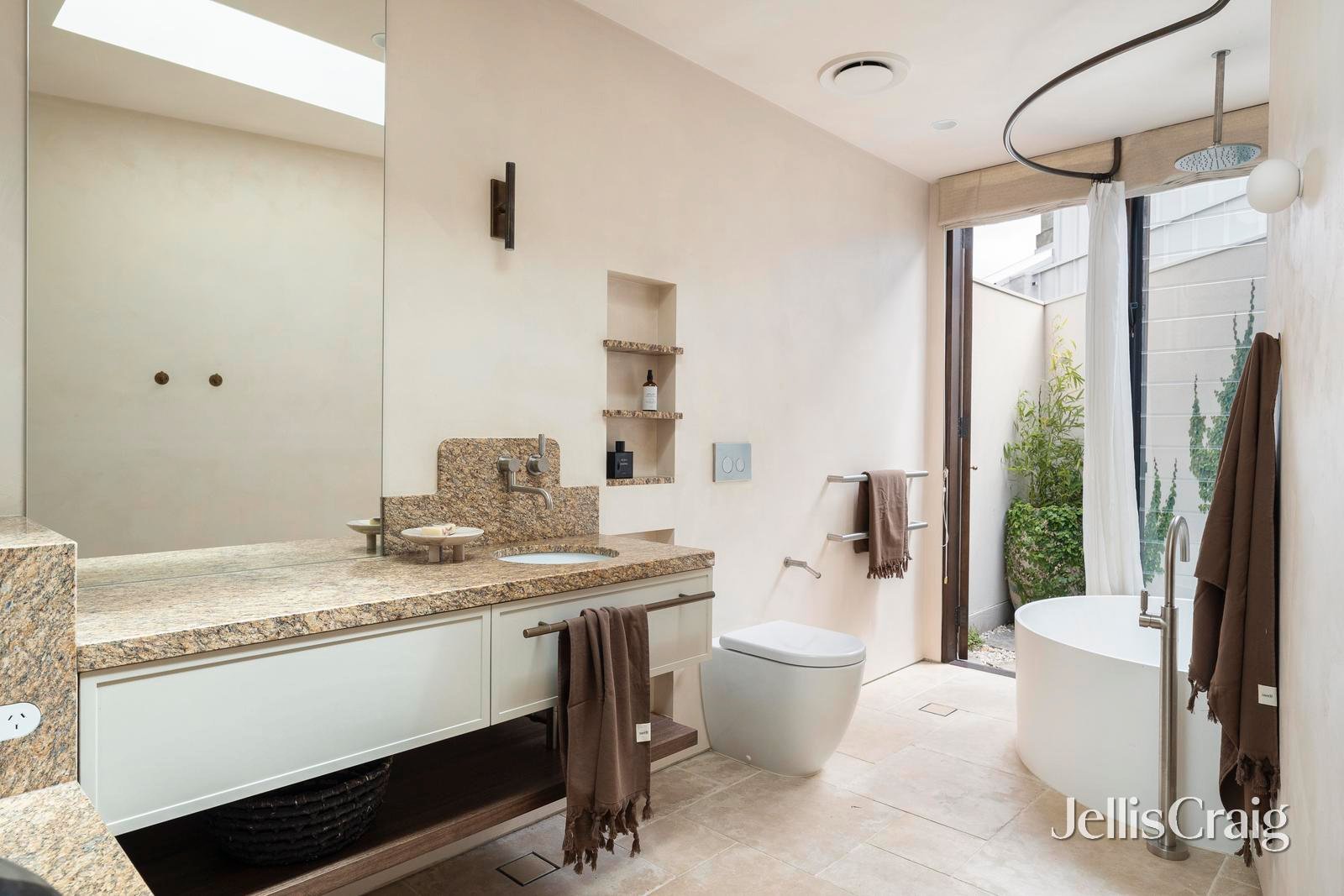 11 Davis Avenue, South Yarra image 20