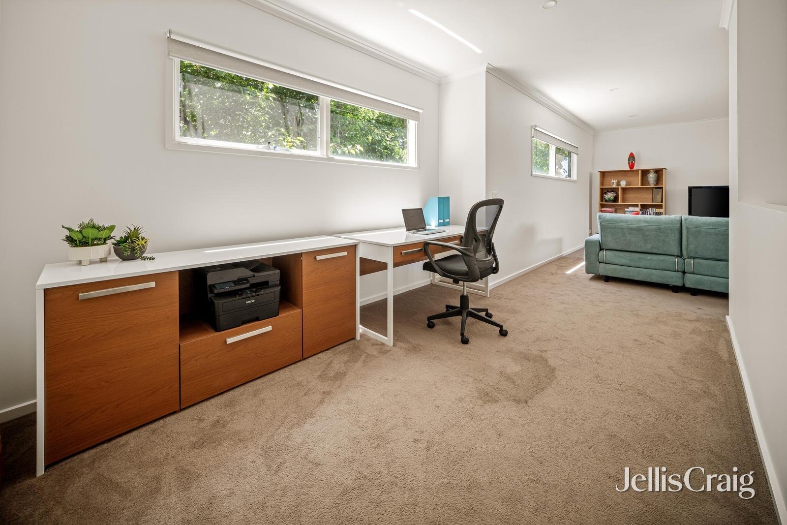 11 Derring Lane, Cheltenham image 5