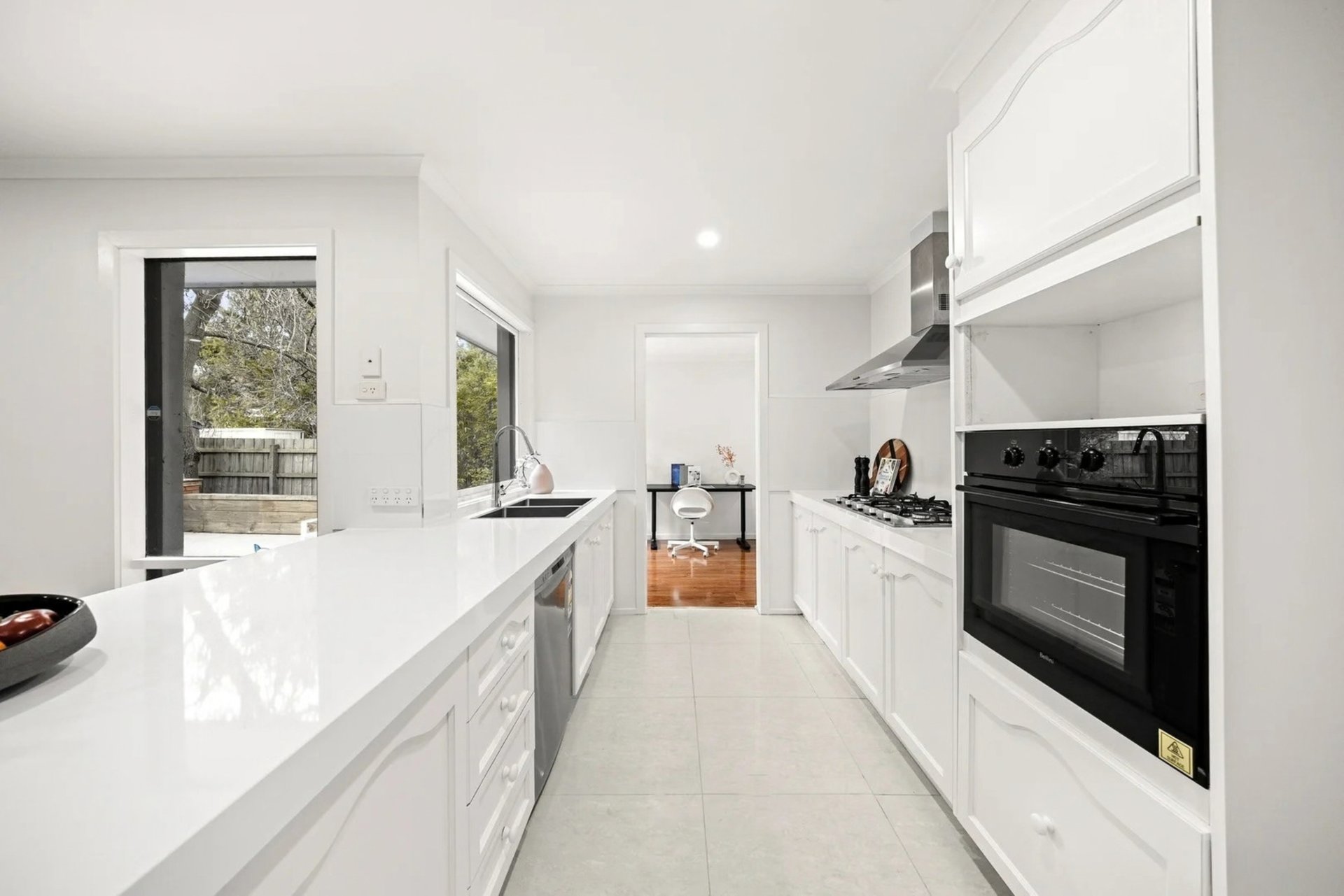 11 Dewpond Walk, Croydon&nbsp;South image 4