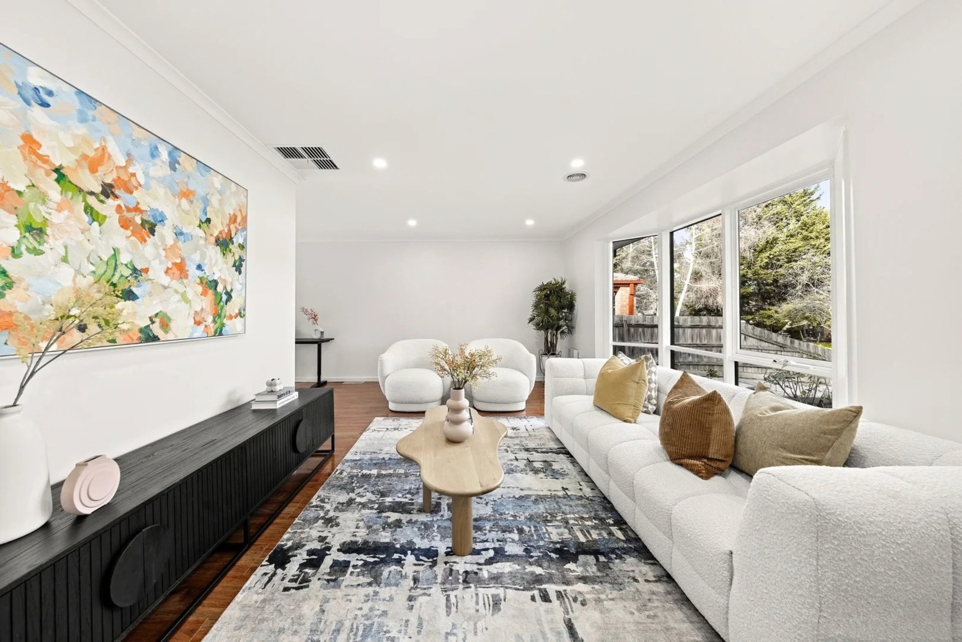 11 Dewpond Walk, Croydon&nbsp;South image 2