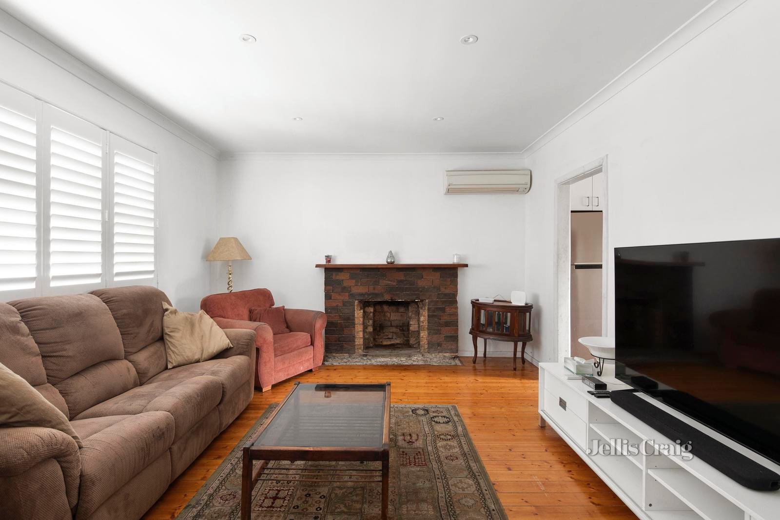 11 Dobson Avenue, Rosanna image 3