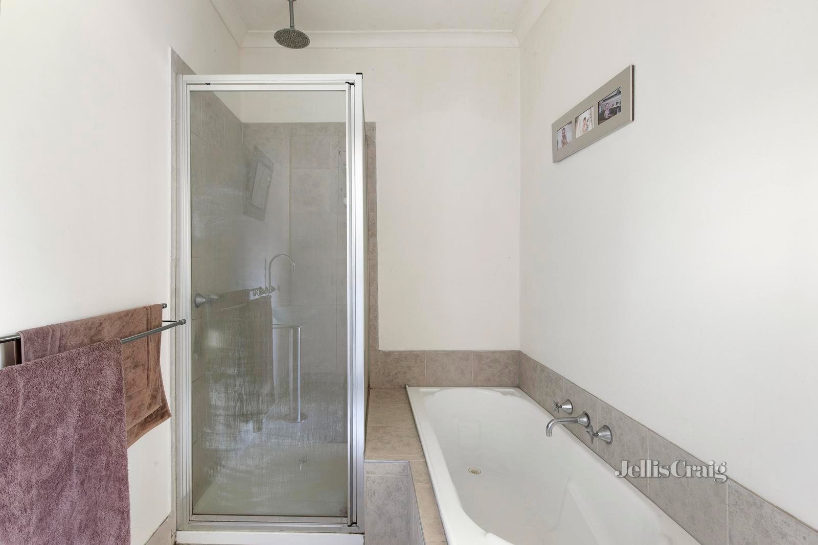 11 Dobson Avenue, Rosanna image 7