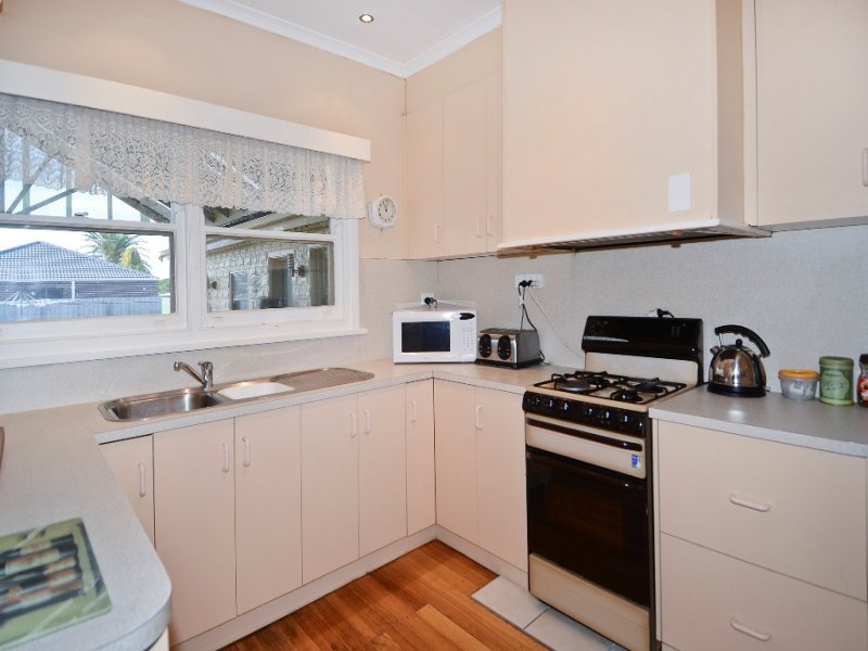 11 Drysdale Avenue, Newcomb image 3