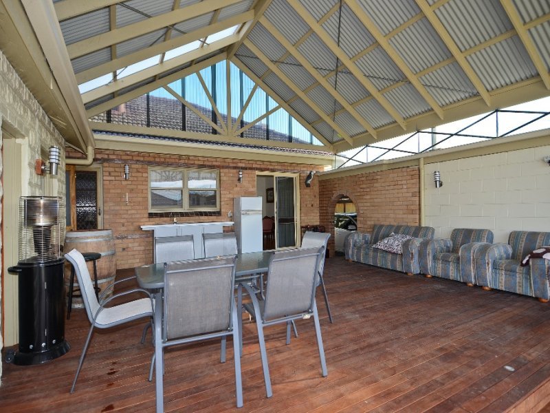 11 Drysdale Avenue, Newcomb image 9