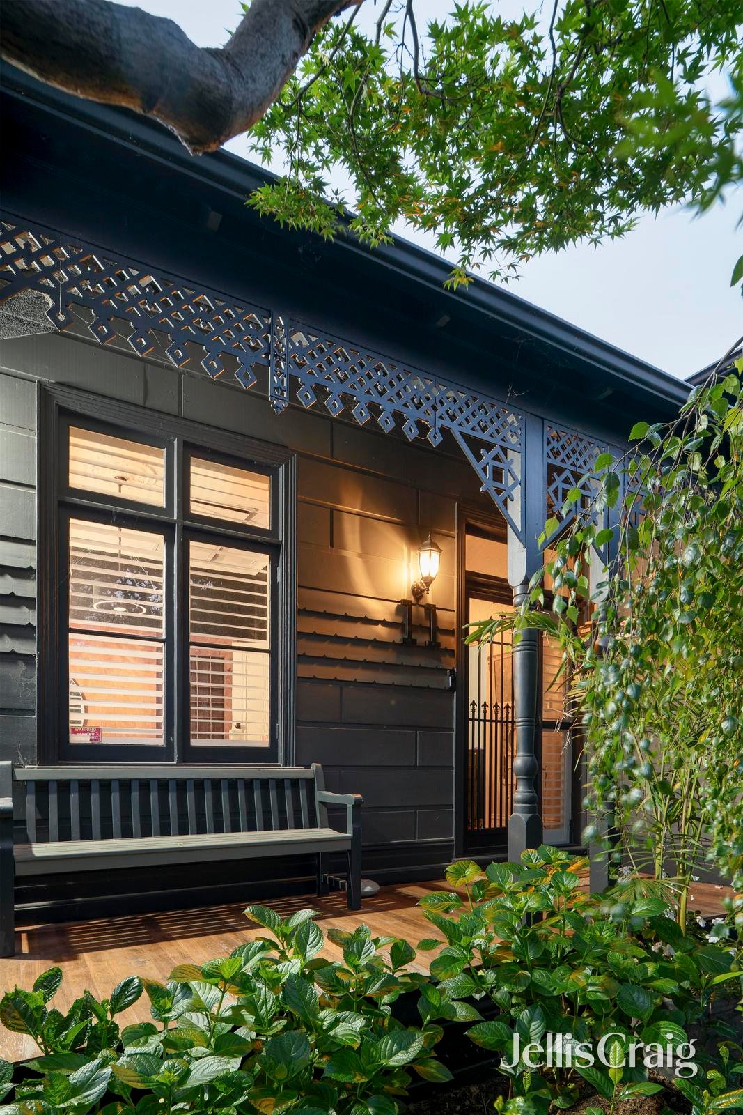 11 Dudley Street, Fitzroy North image 2