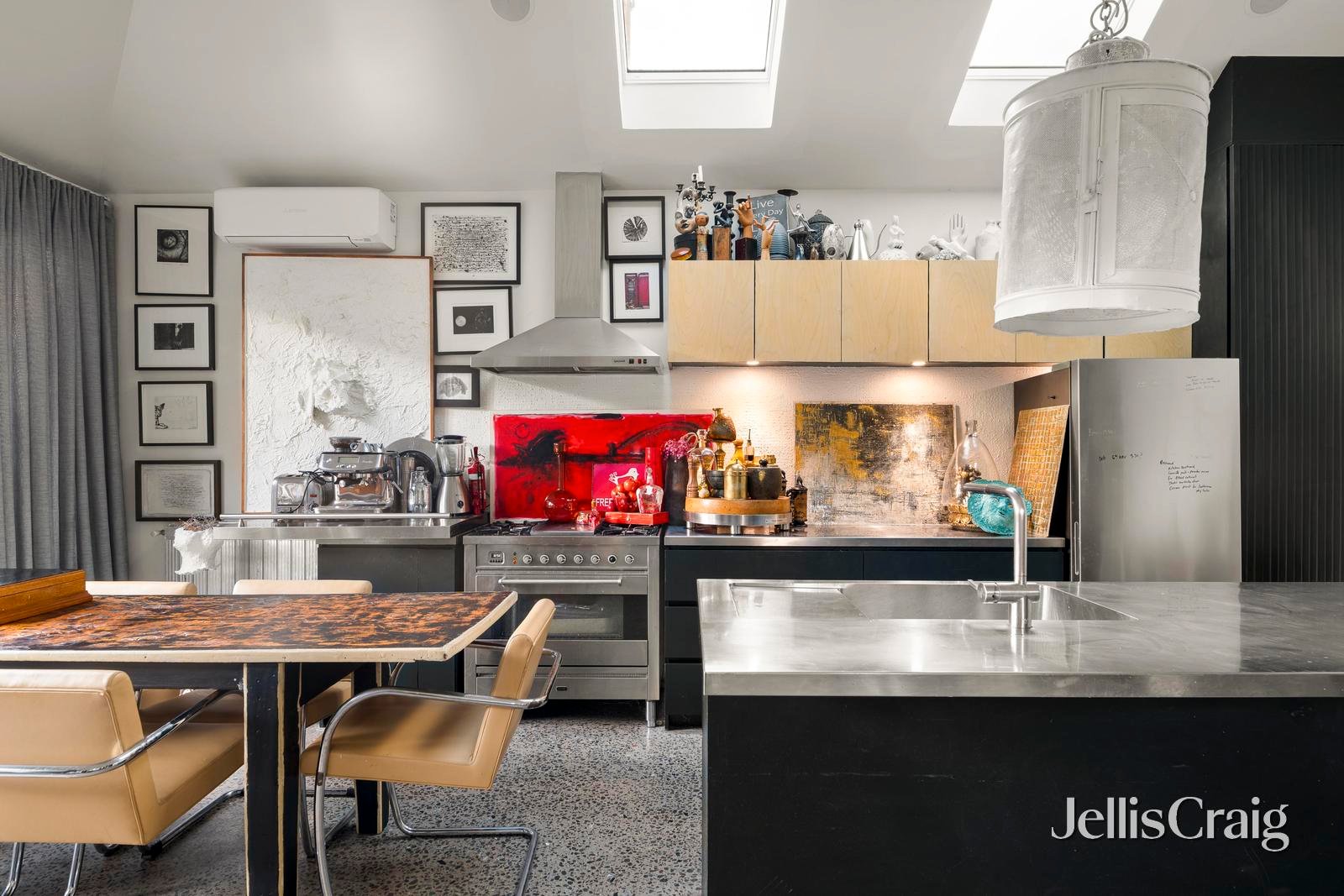 11 Dudley Street, Fitzroy North image 6