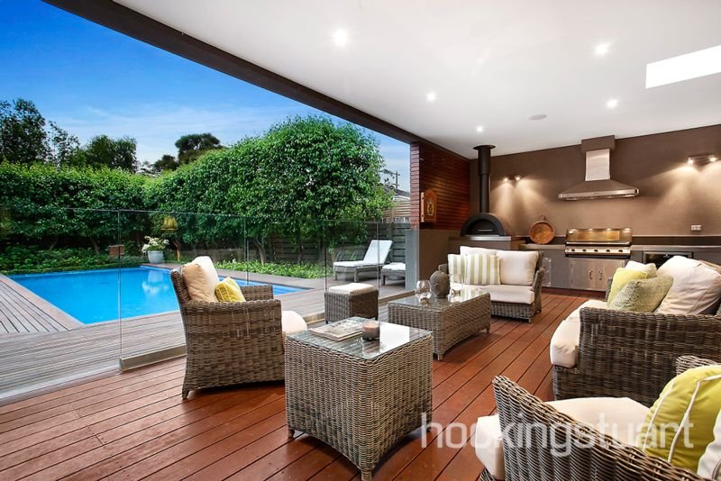 11 Duggan Street, Balwyn North image 14