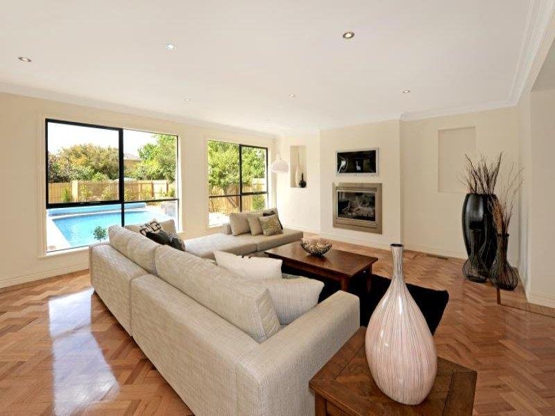 11 Dumblane Street, Balwyn North image 6