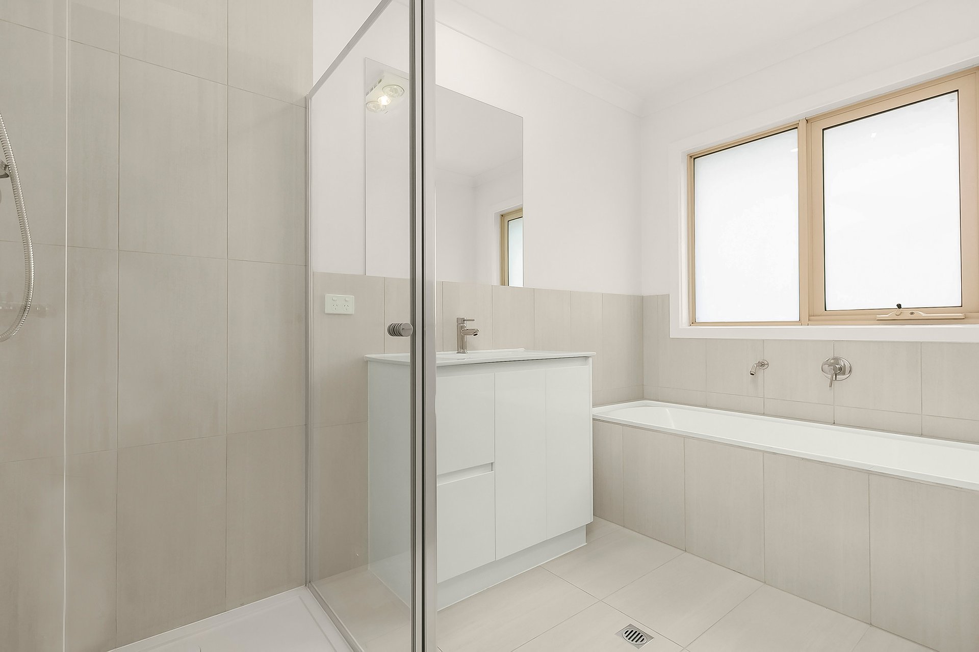 Property Gallery Thumbnail 6