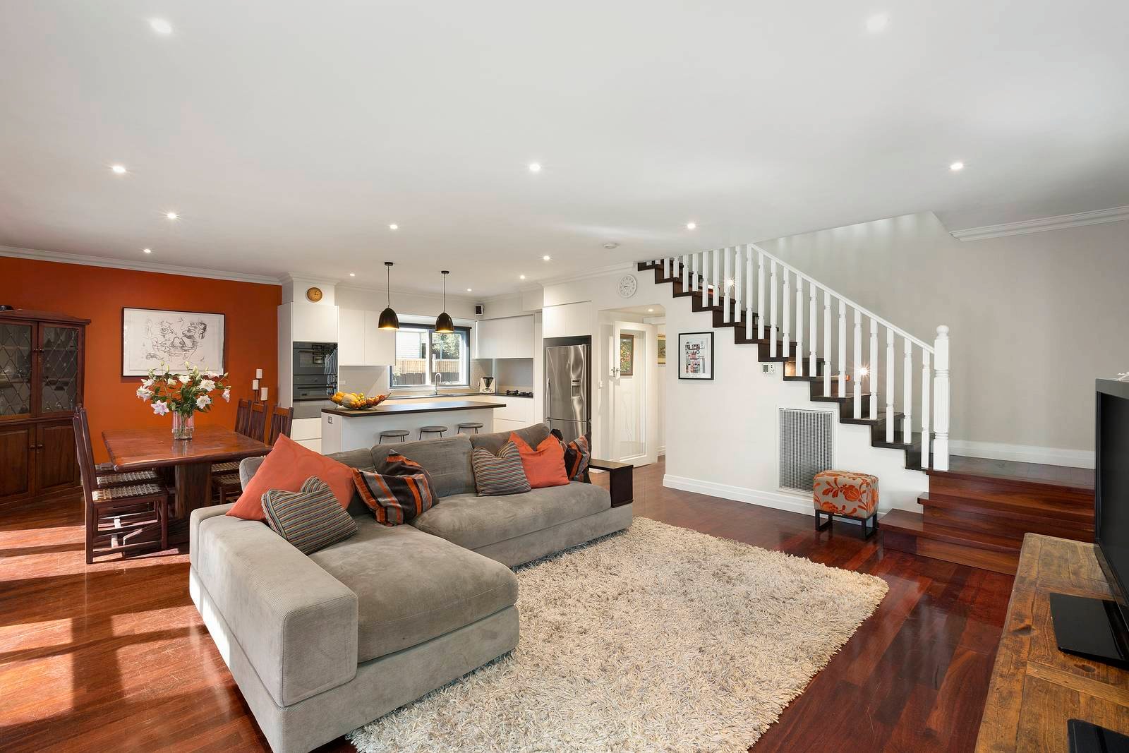 Property Gallery Thumbnail 3