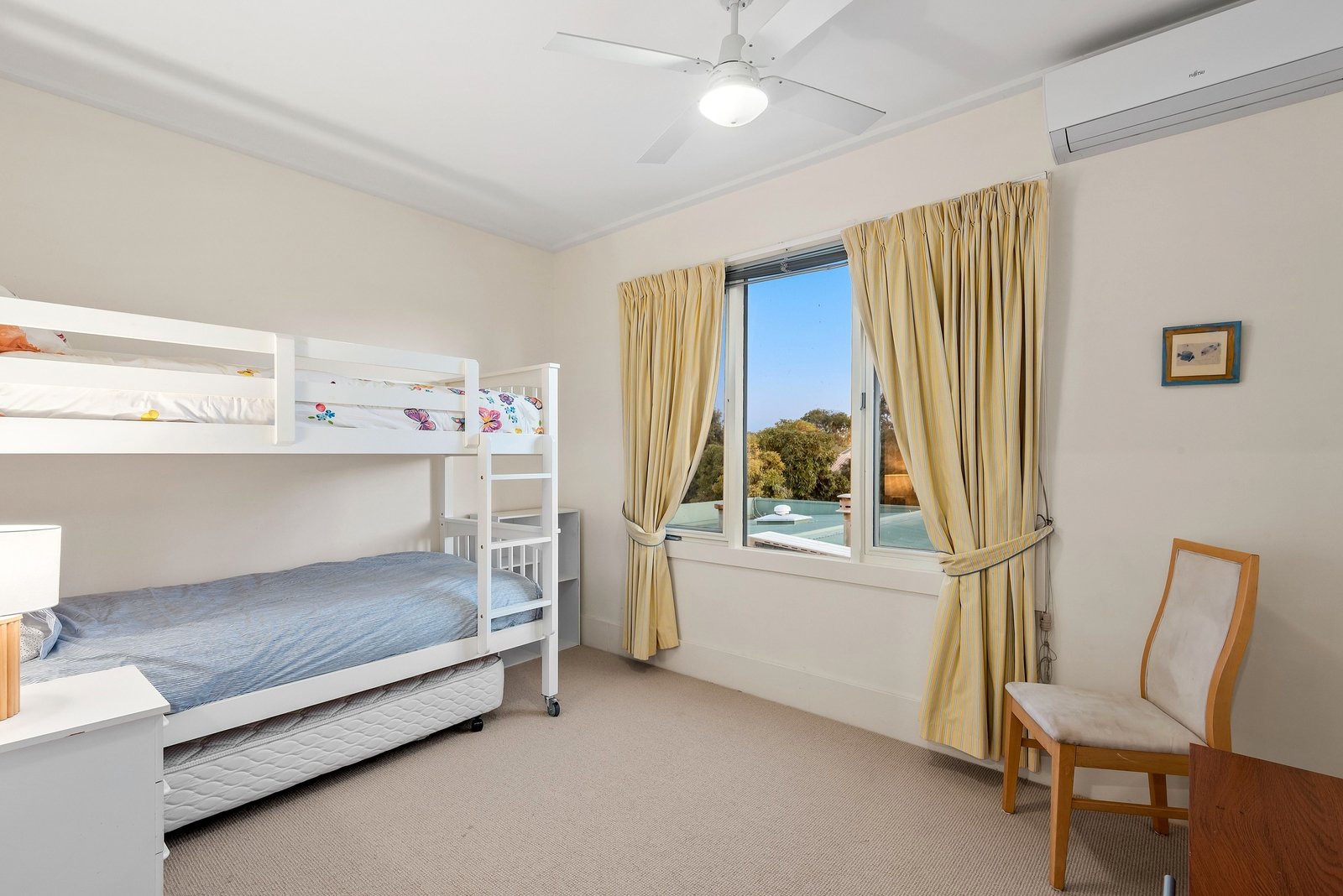 Property Gallery Thumbnail 12