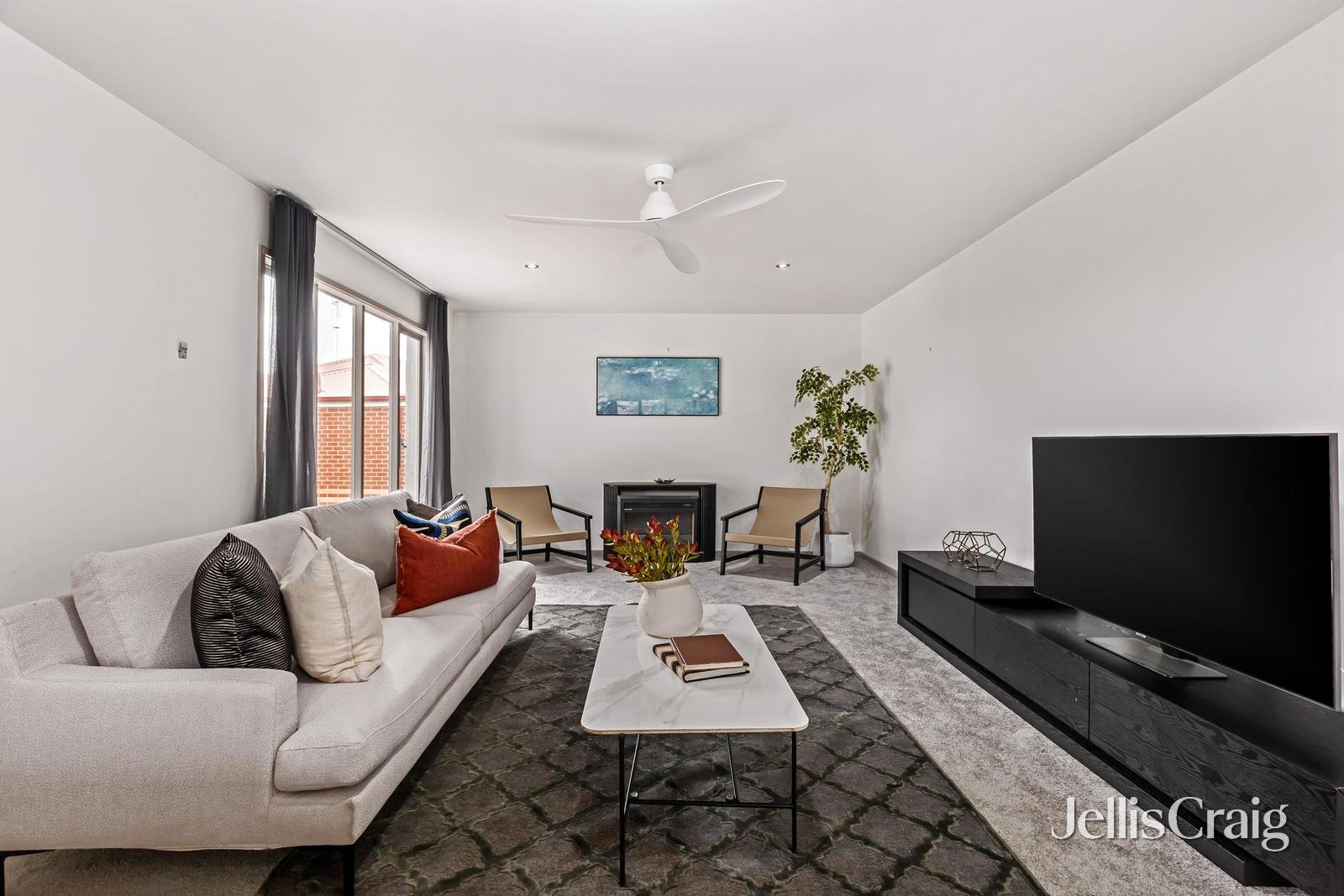 11 Elana Court, Croydon North image 3