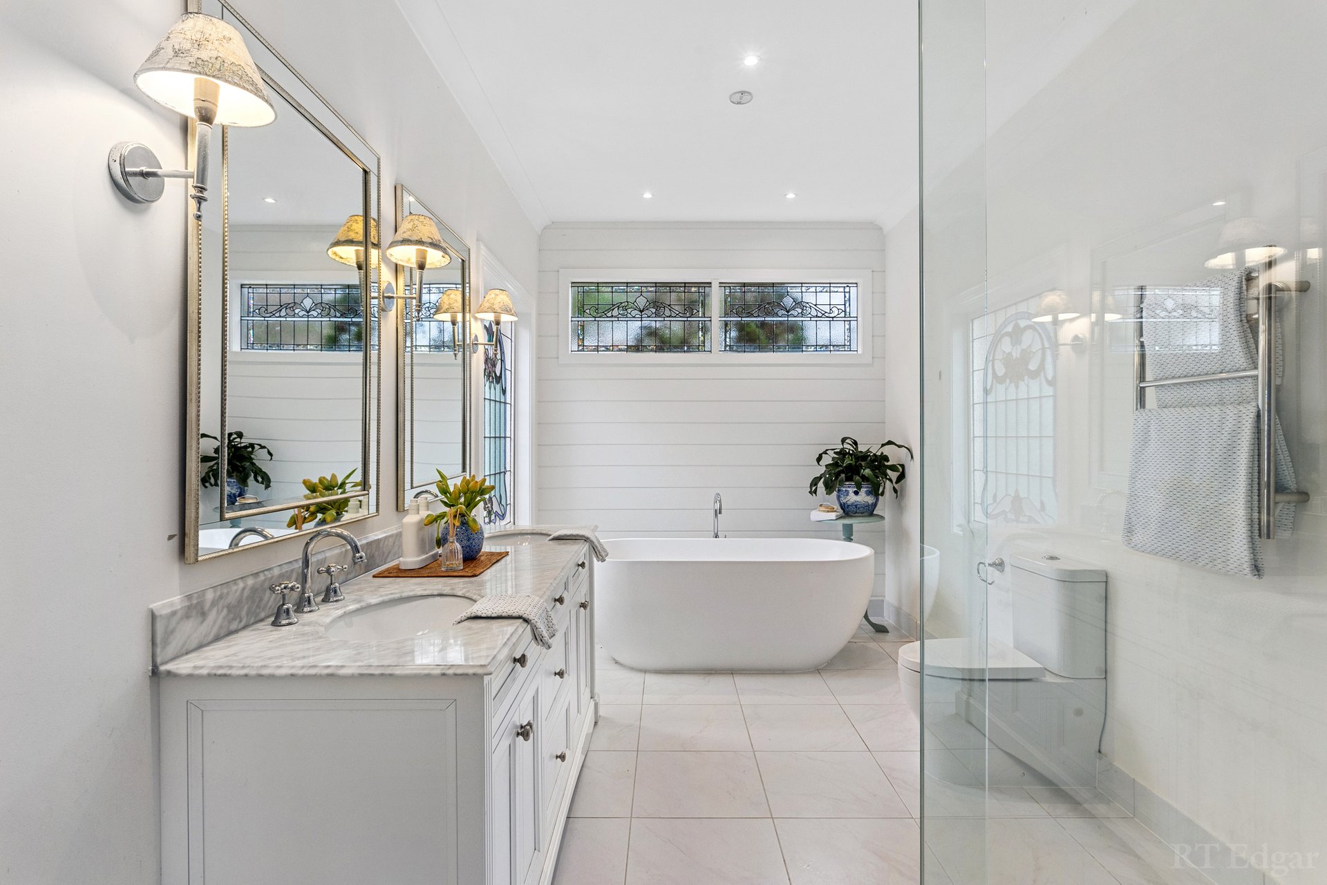Property Gallery Thumbnail 6