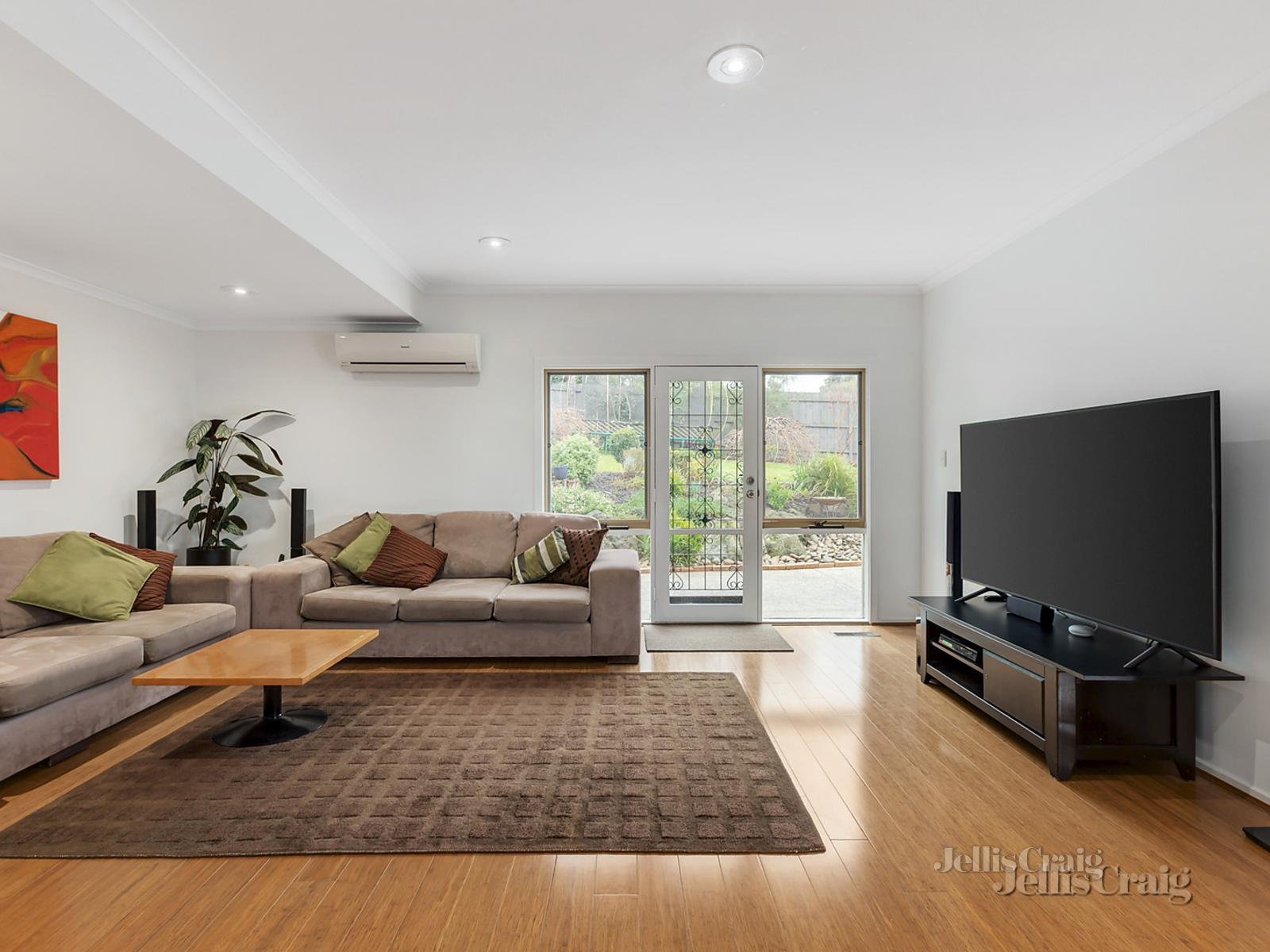 11 Ellerton Court, Donvale image 8