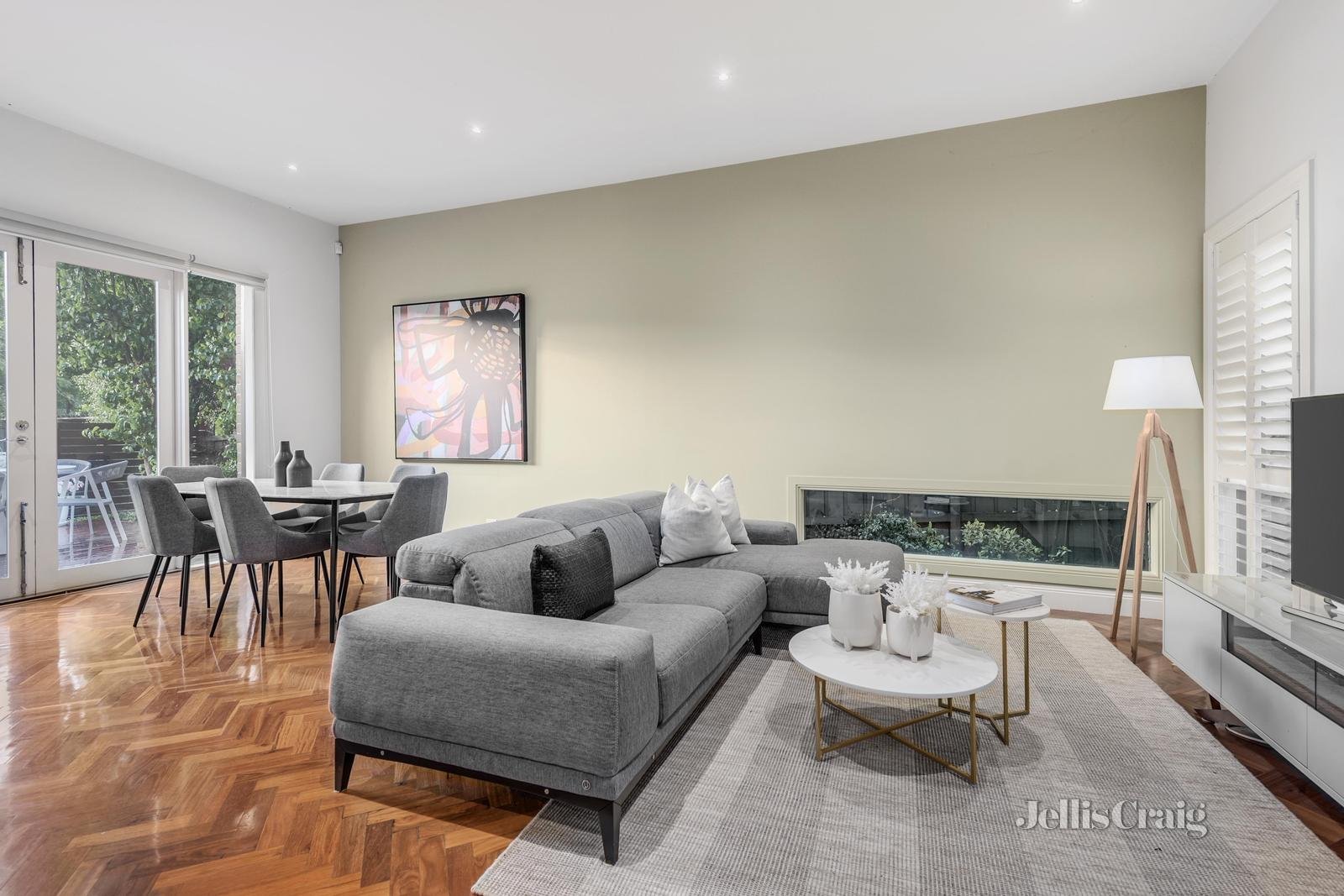 1/1 Elm Street, Surrey Hills image 4