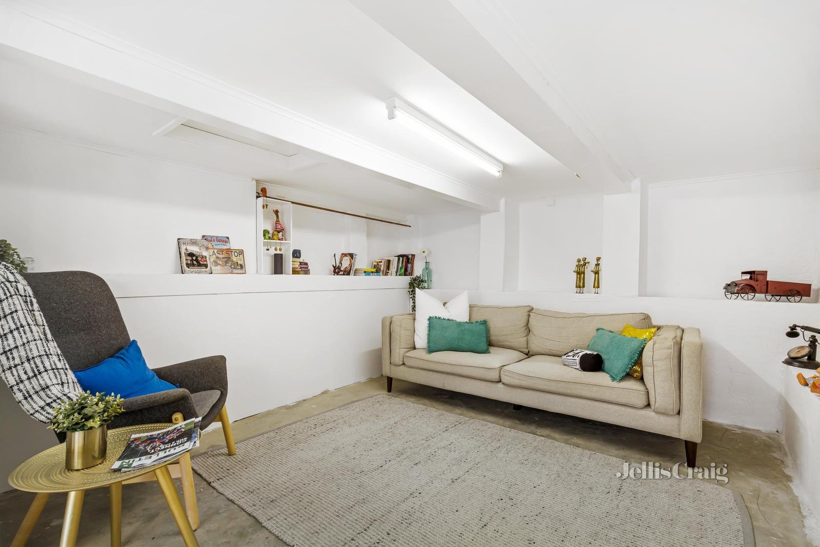 1/1 Emerald Street, Mount Waverley image 10