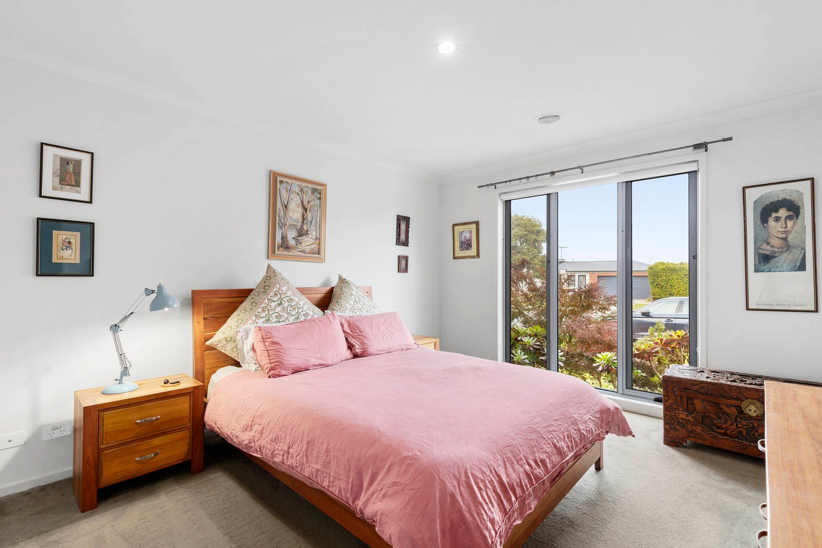 Property Gallery Thumbnail 6