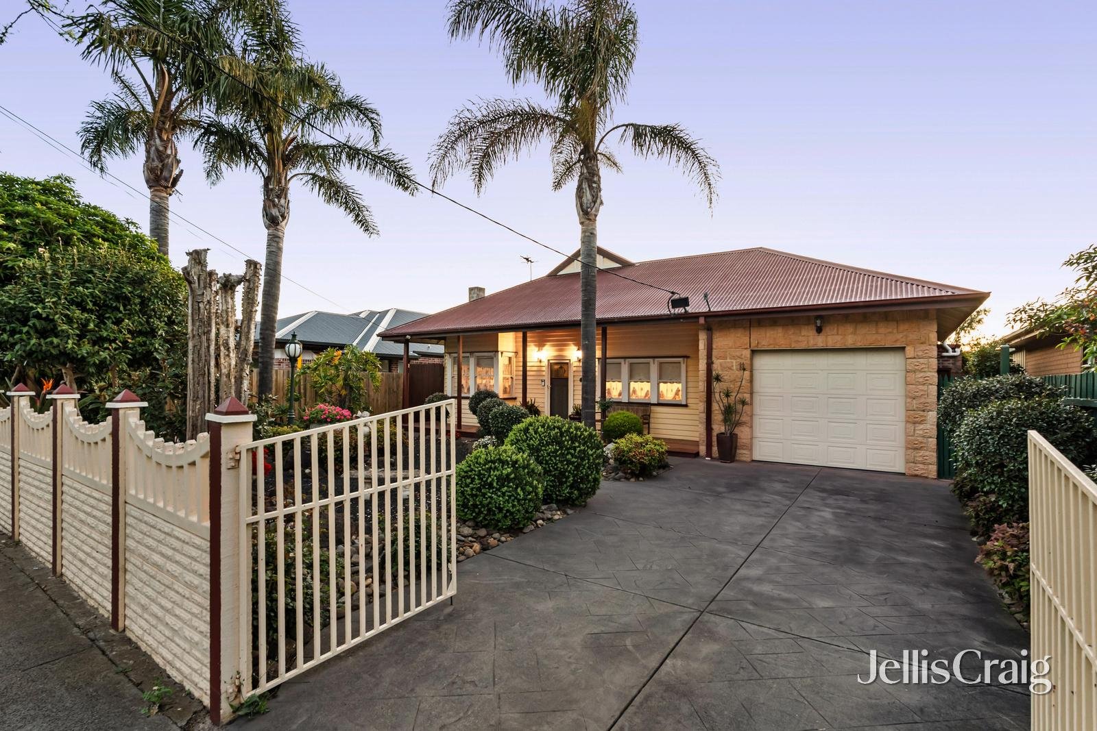 11 Emu Avenue, Altona image 2