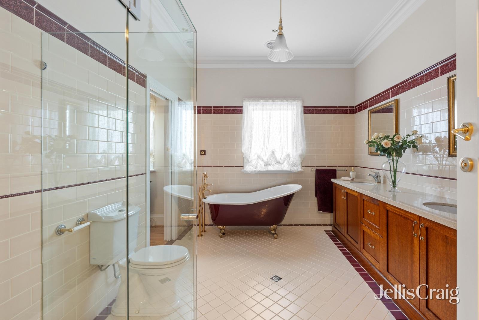 11 Emu Avenue, Altona image 10