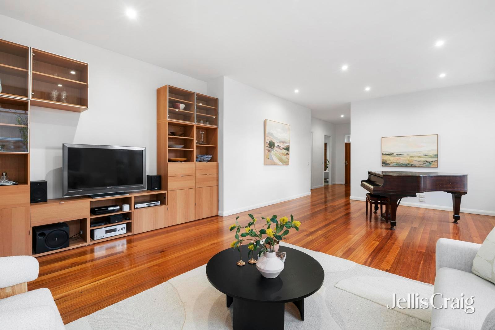11 Epworth Court, Glen&nbsp;Waverley image 4