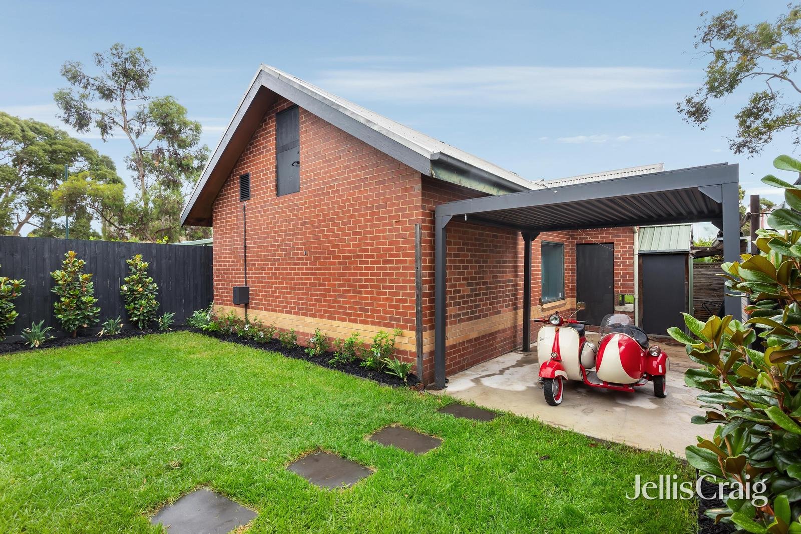 11 Farmer Street, St&nbsp;Kilda image 6