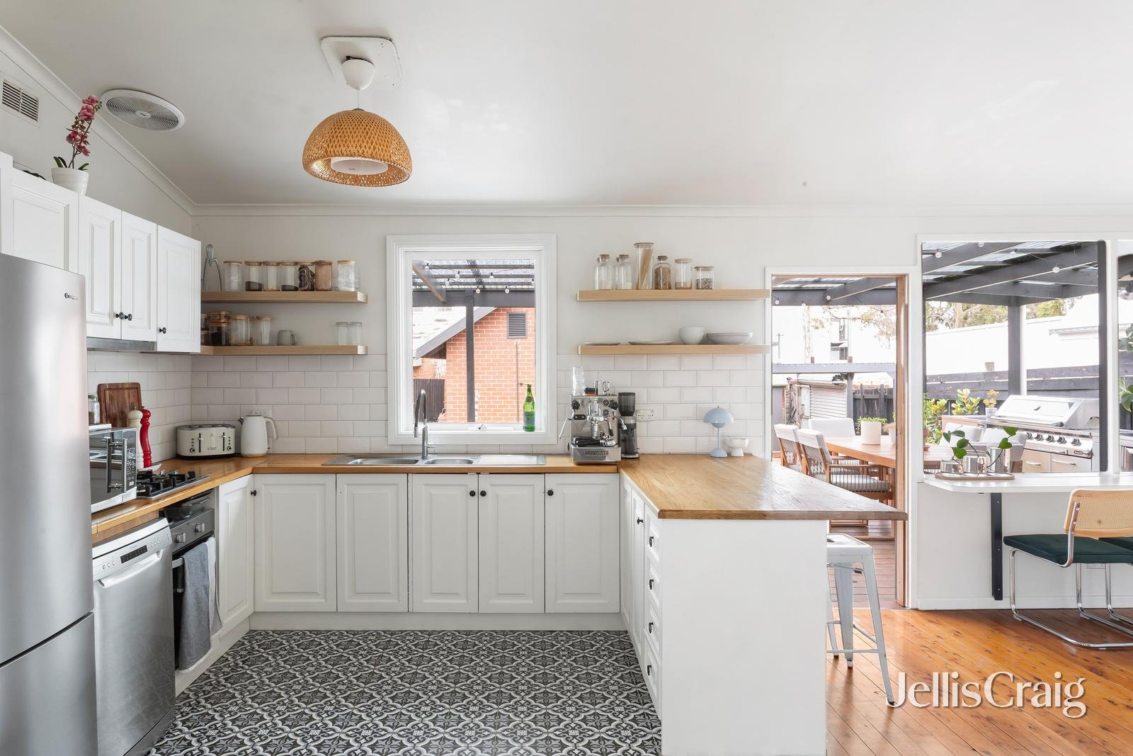 11 Farmer Street, St&nbsp;Kilda image 7