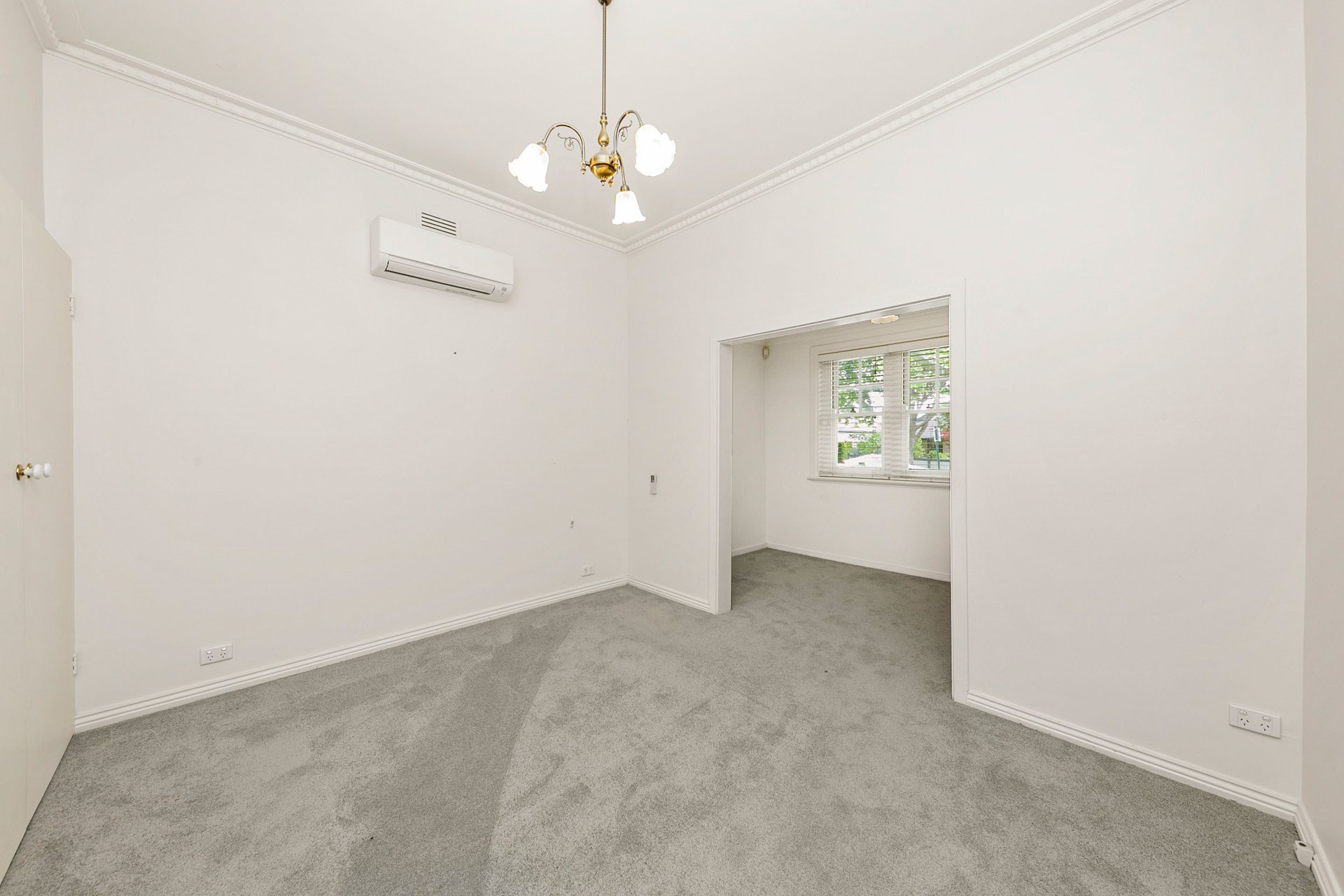 11 Fellows Street, Mitcham image 4