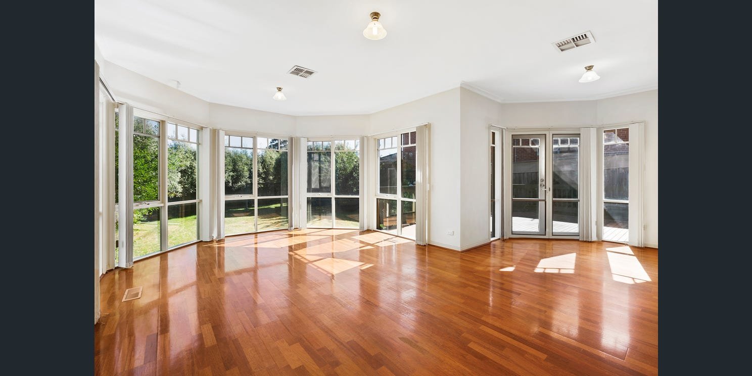 11 Fintonia Street, Balwyn North image 6