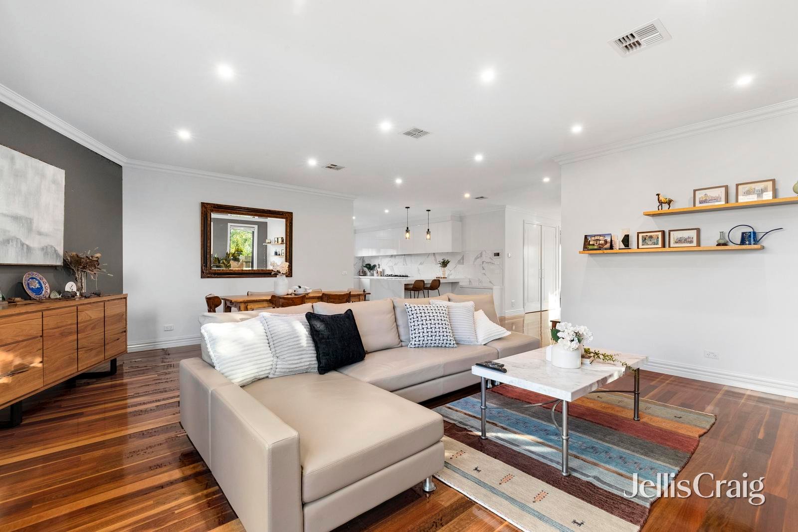 1/1 Fir Court, Mount&nbsp;Waverley image 4