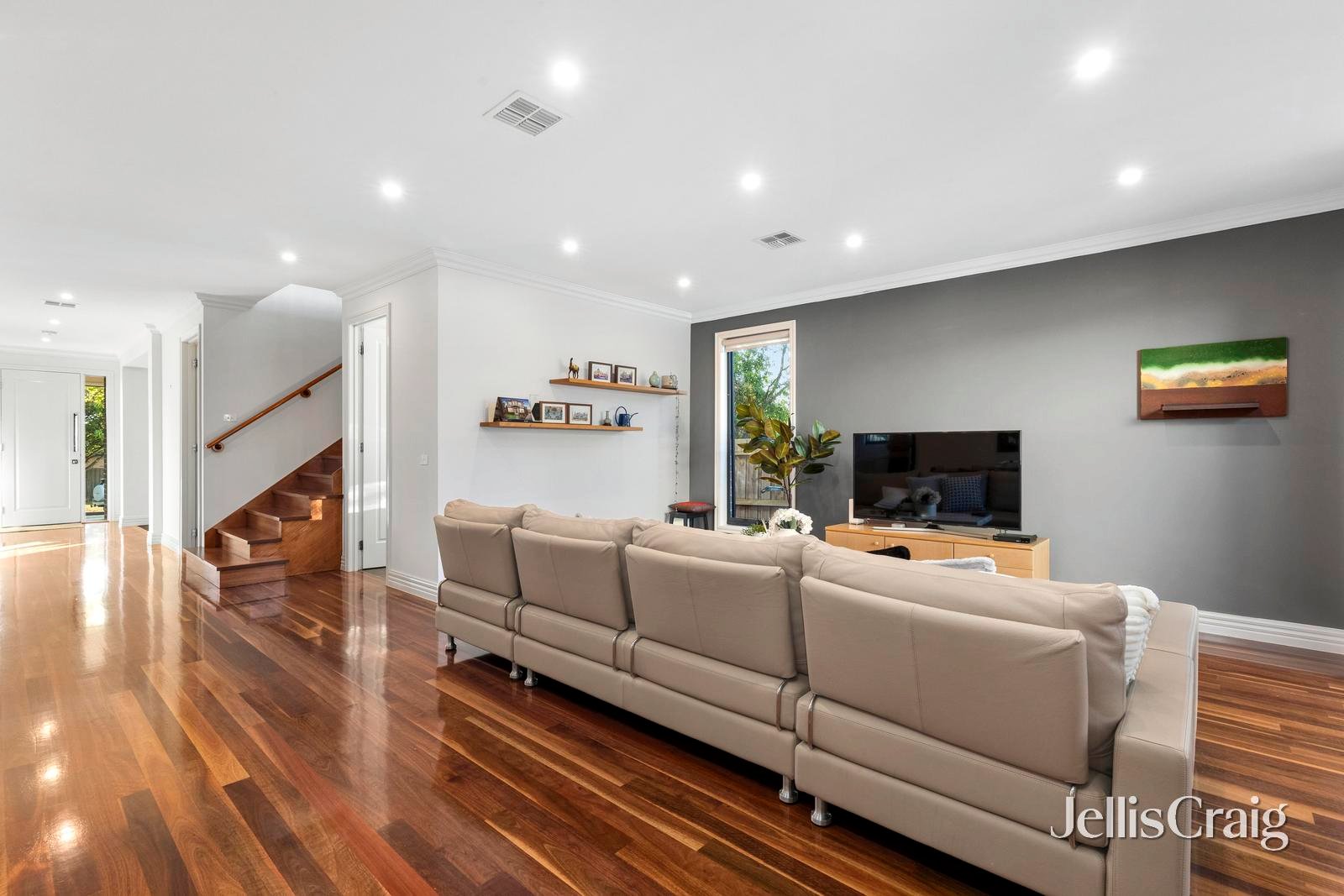 1/1 Fir Court, Mount&nbsp;Waverley image 5