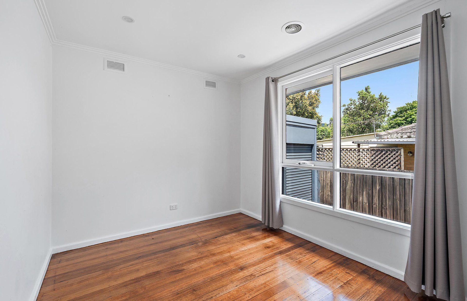 11 Flinders Crescent, Boronia image 4