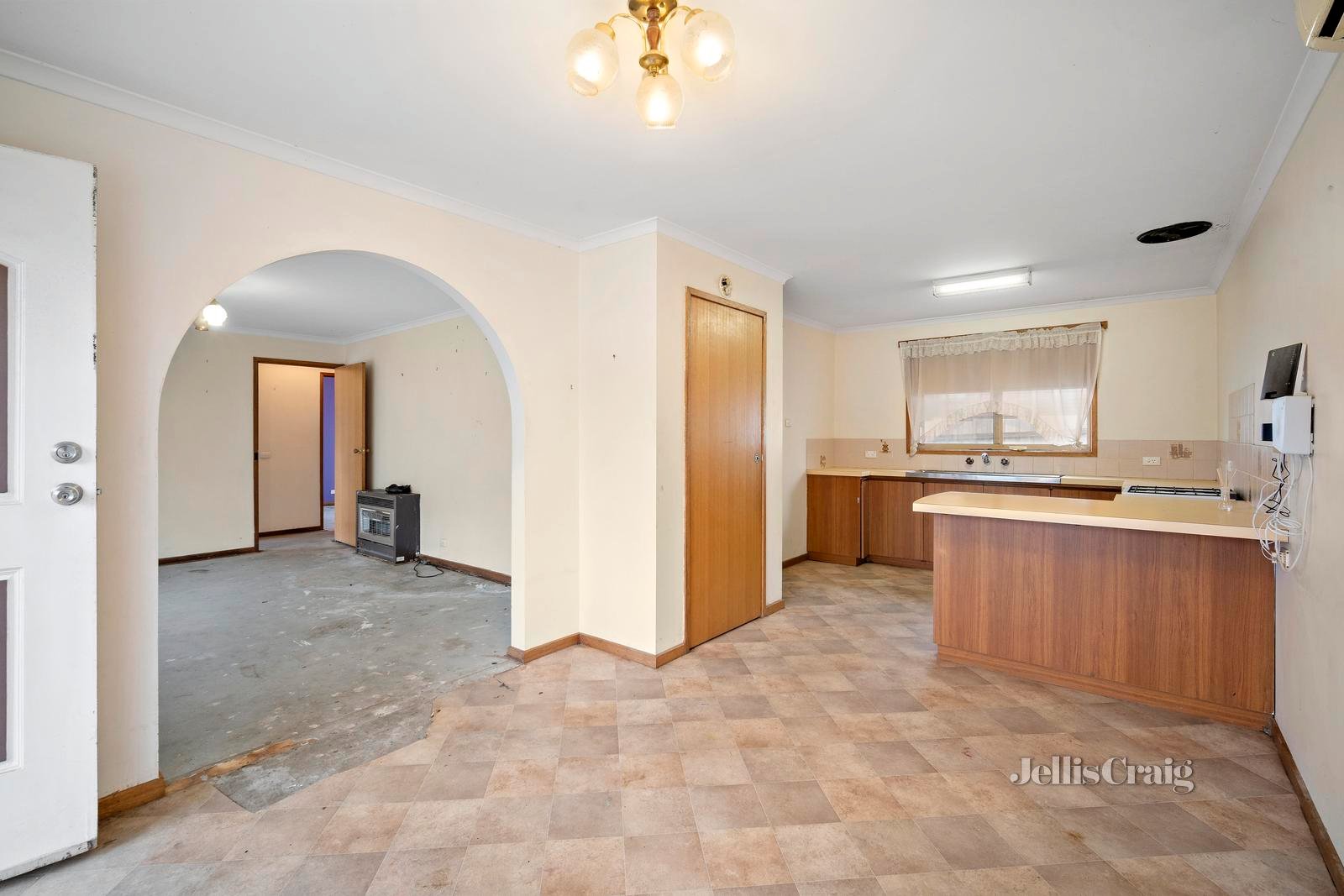 11 Florence Court, Brown Hill image 3