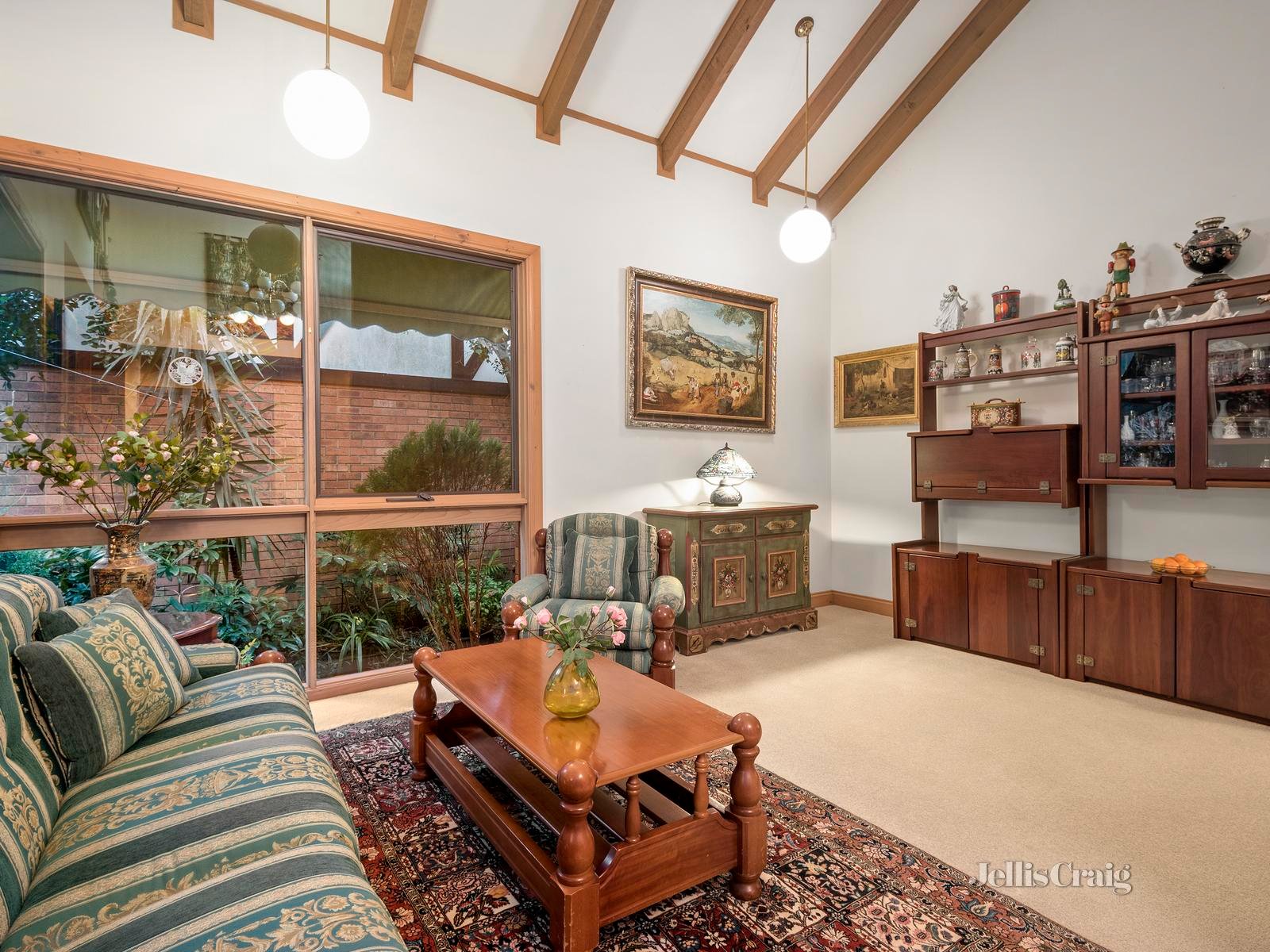 11 Forest Court, Templestowe image 2