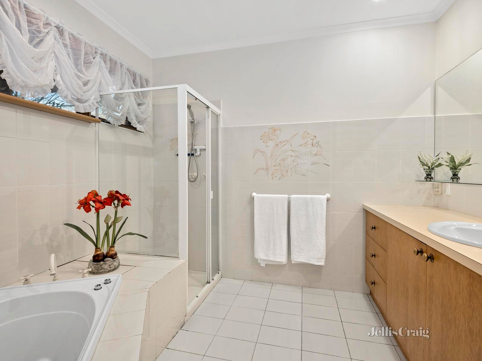 11 Forest Court, Templestowe image 7
