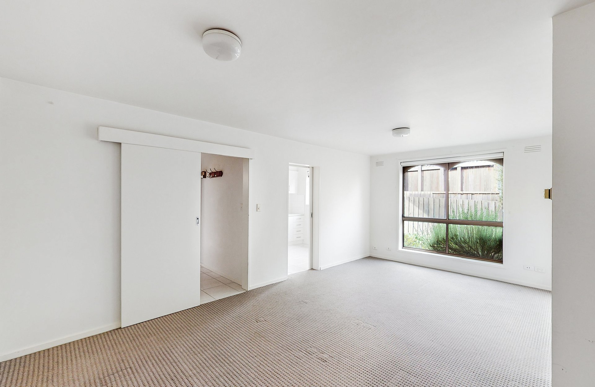 1/1 Forrester Street, Essendon image 3