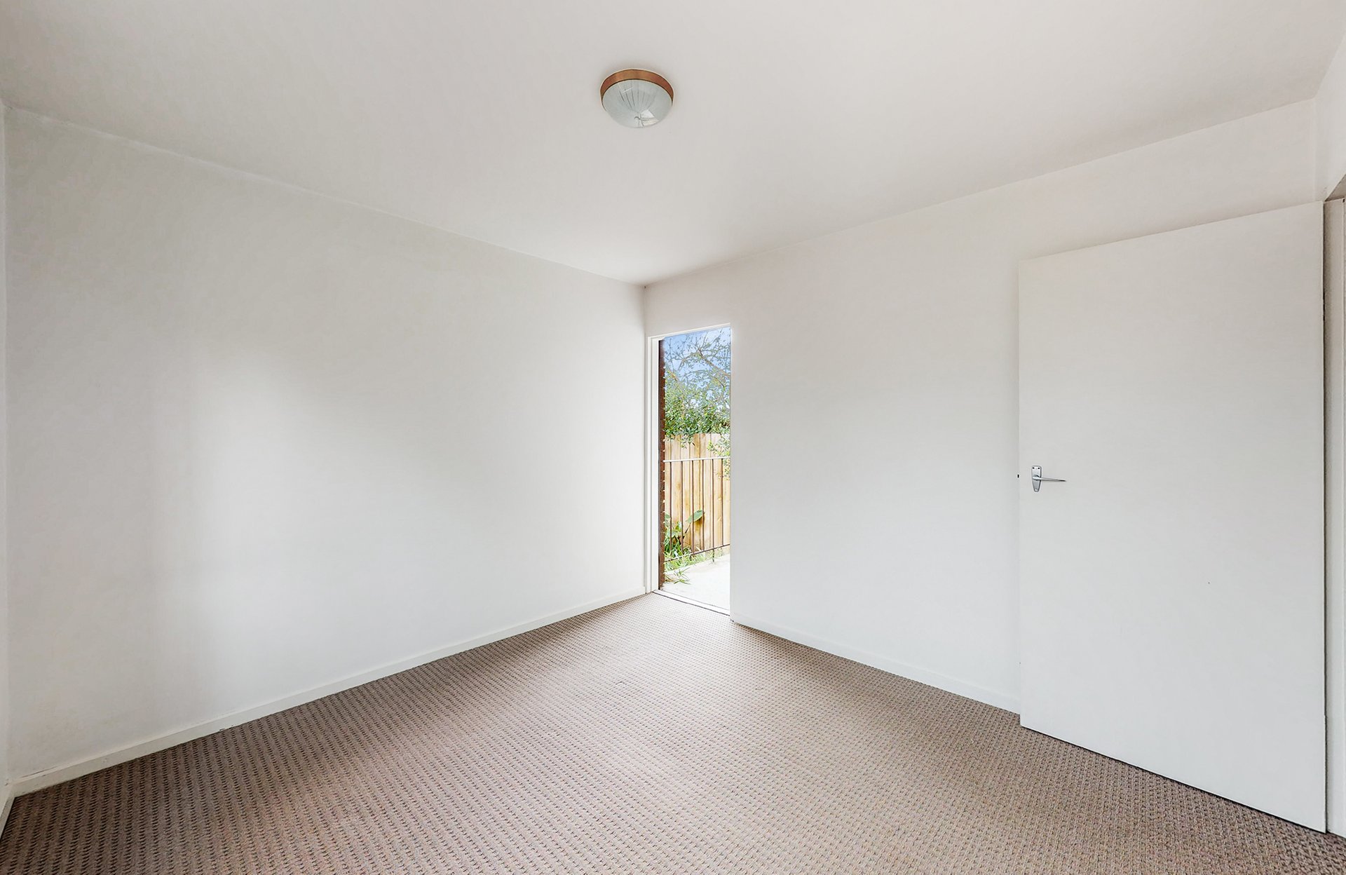 1/1 Forrester Street, Essendon image 6