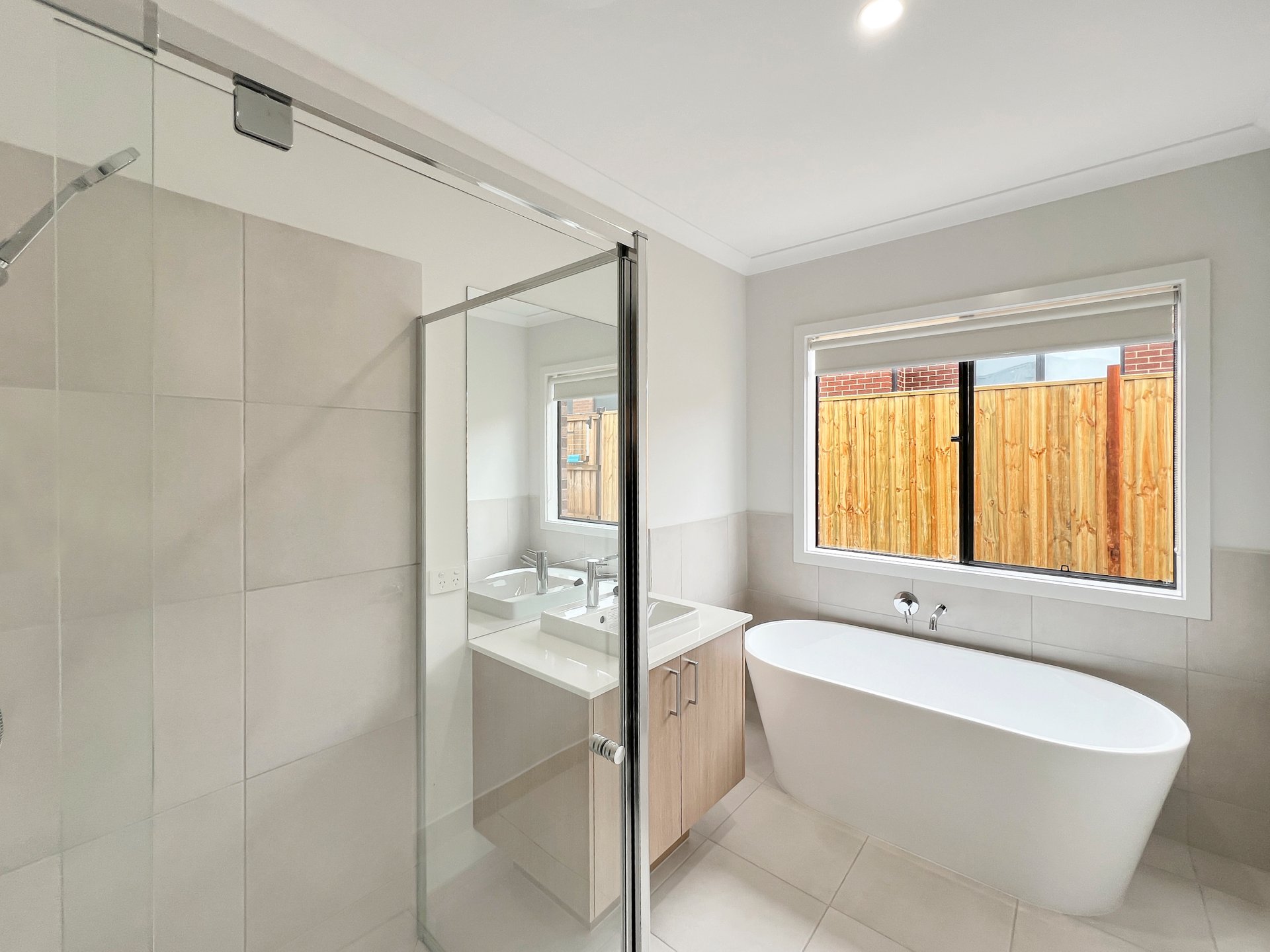 11 Frangipani Avenue, Charlemont image 8