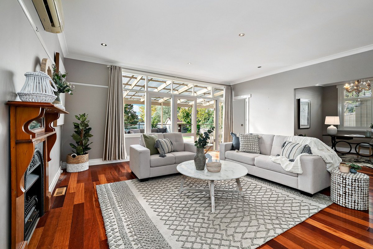11 Gavan Street, Camberwell image 2