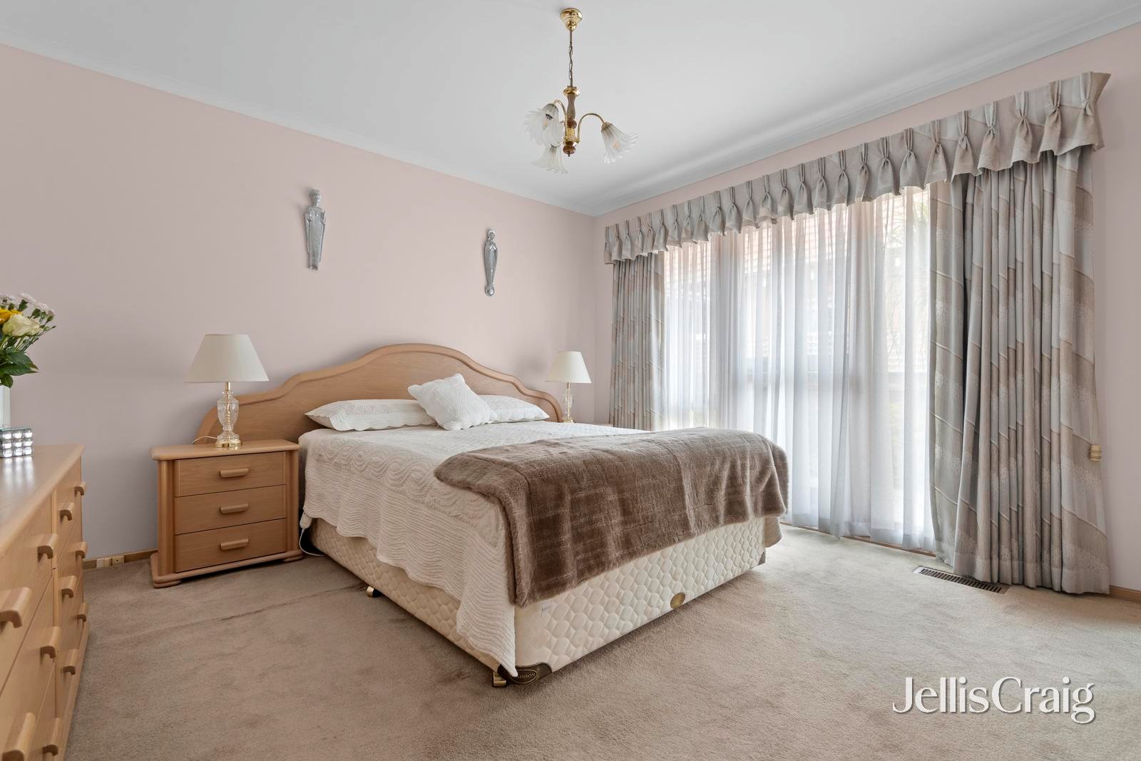 11 Gezireh Street, Pascoe Vale South image 9