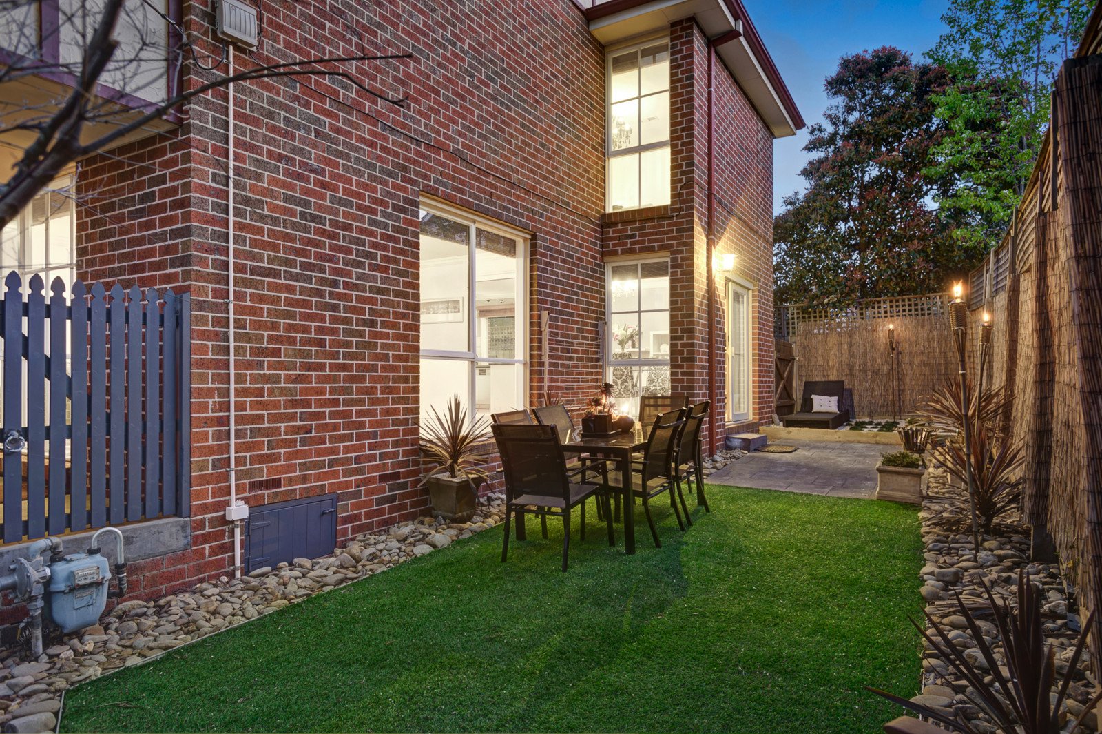 11 Gladstone Street, Surrey Hills image 7