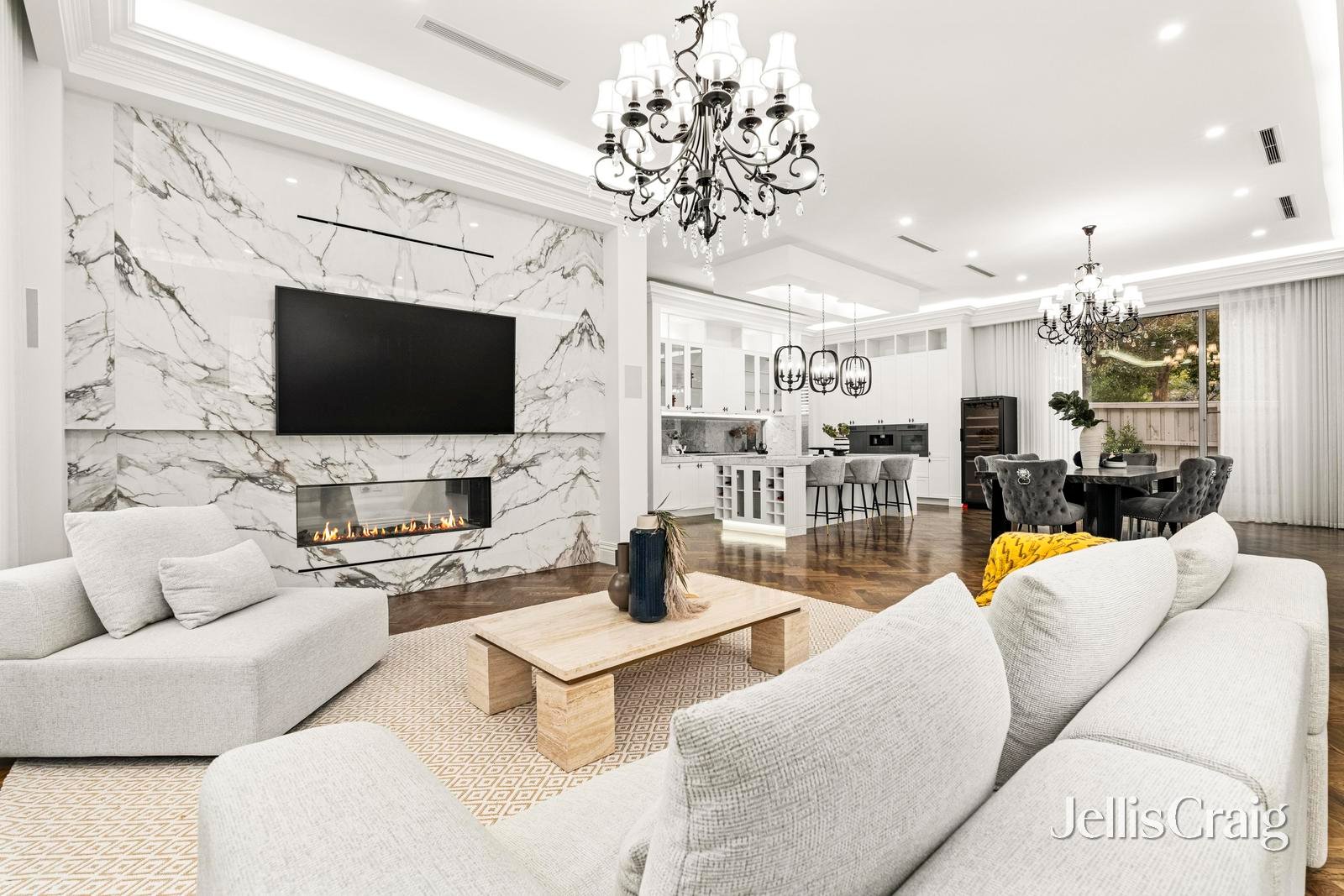 11 Glen Tower Drive, Glen&nbsp;Waverley image 4