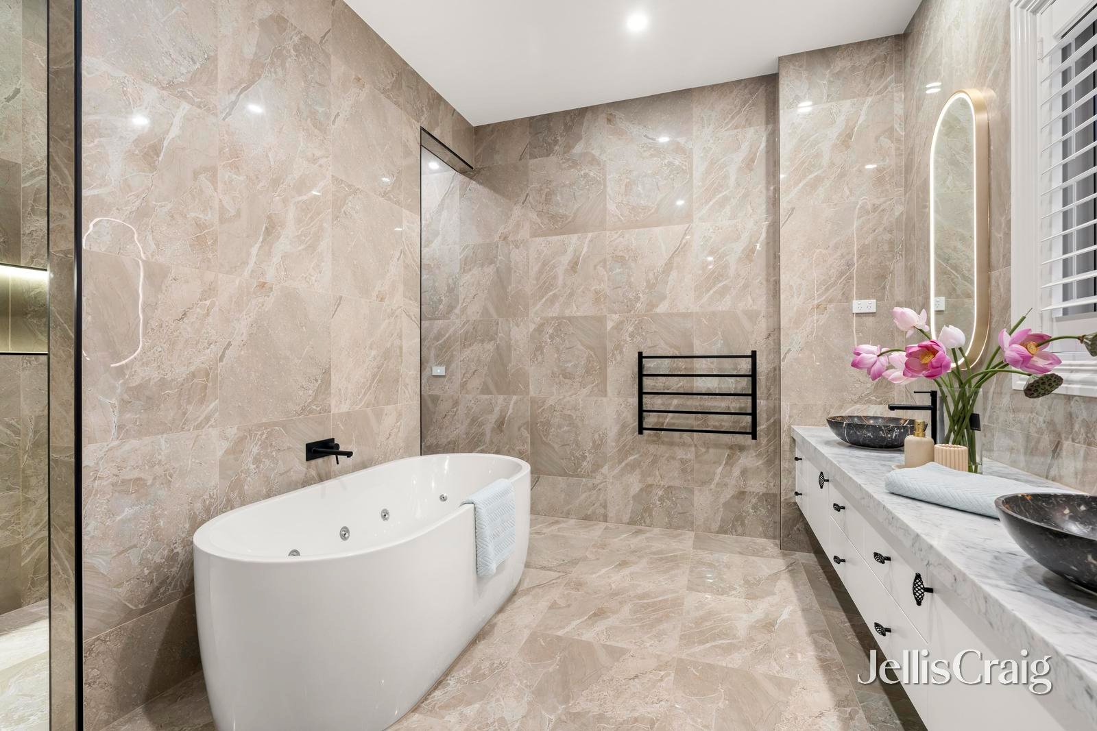 11 Glen Tower Drive, Glen&nbsp;Waverley image 14
