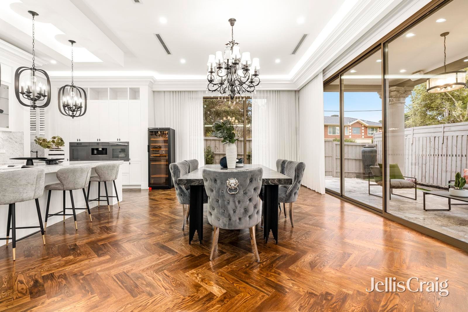11 Glen Tower Drive, Glen&nbsp;Waverley image 23