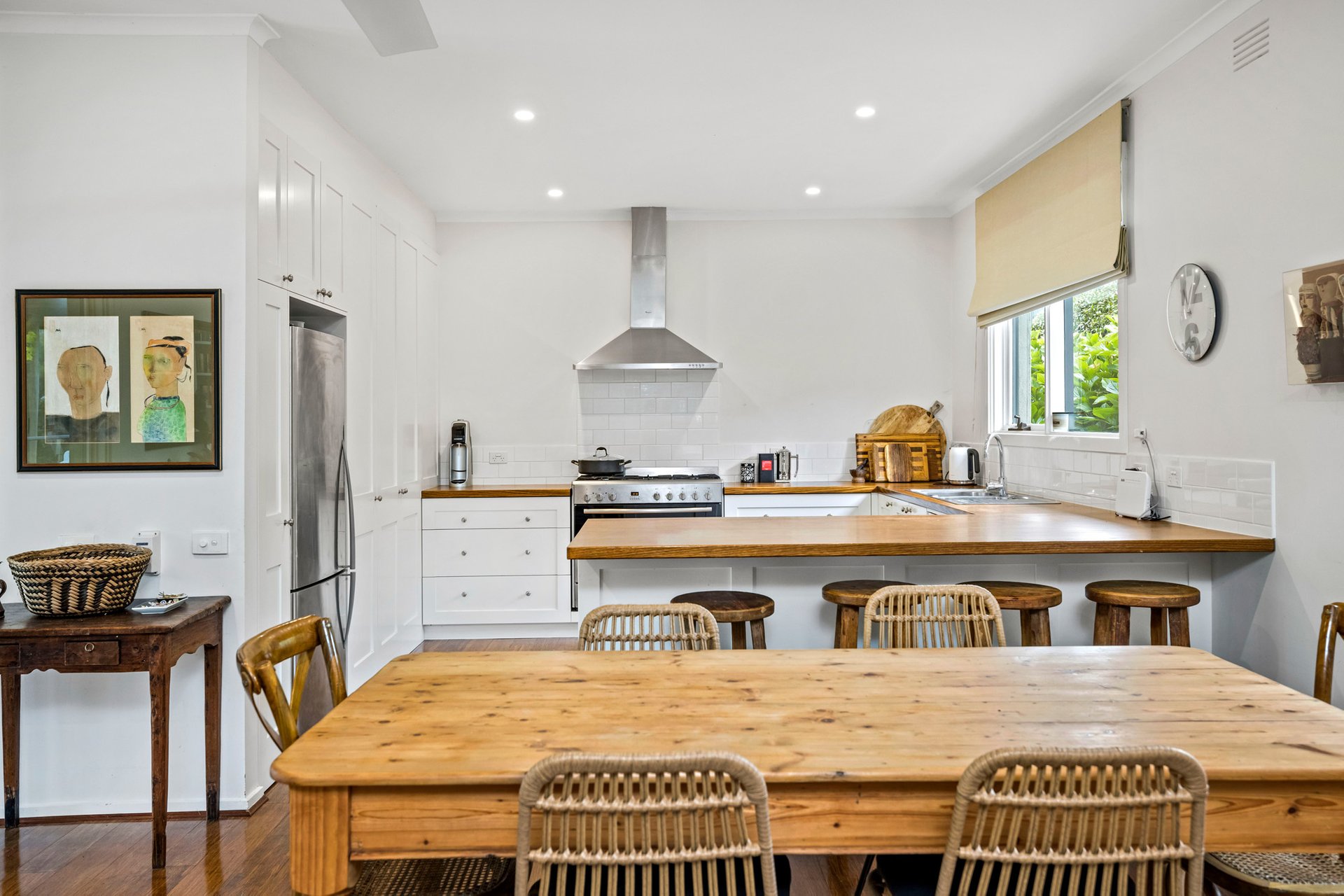 11 Glenisla Drive, Mount Martha image 2